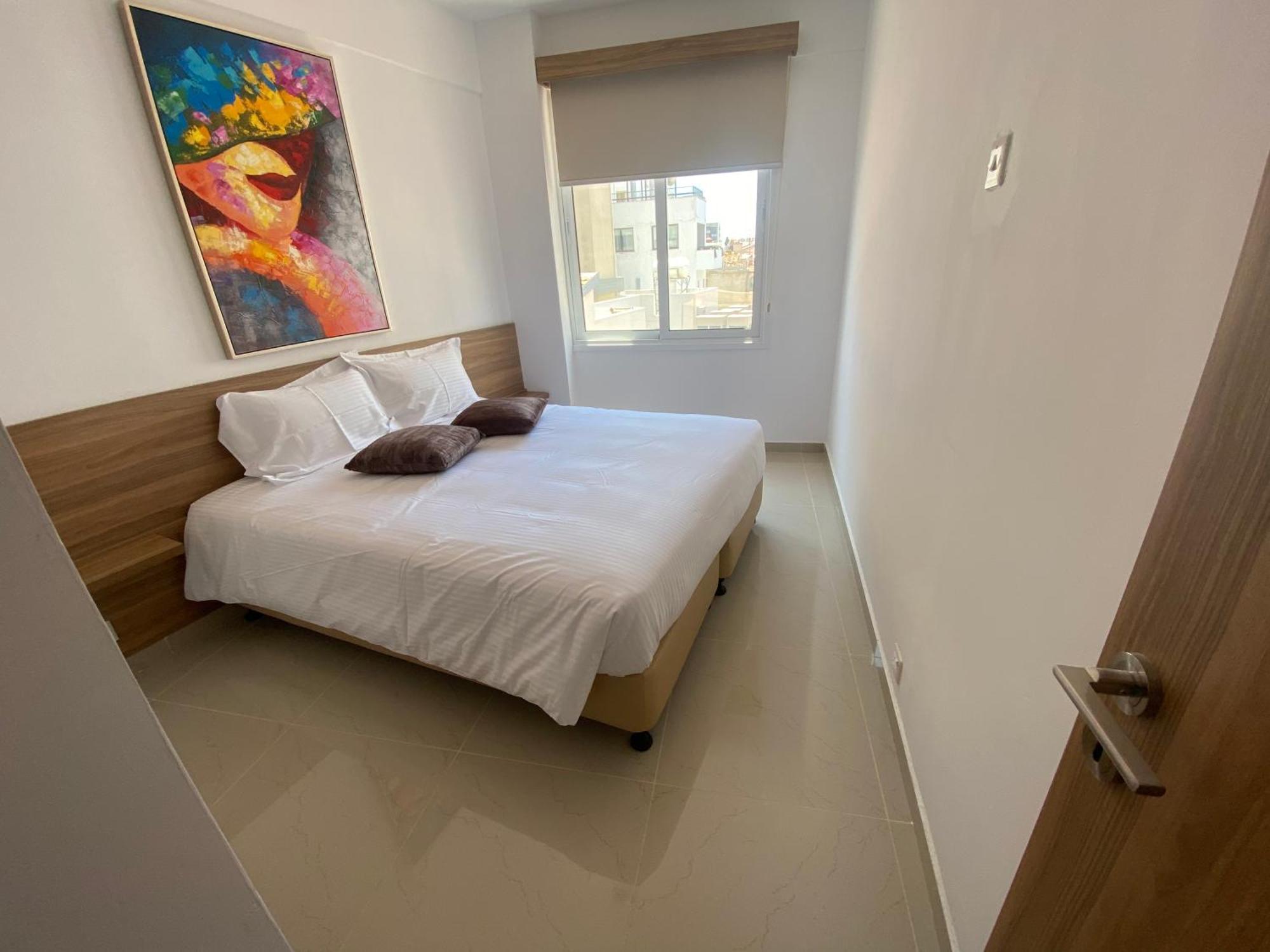 Larnaca Bay Suites Exterior foto